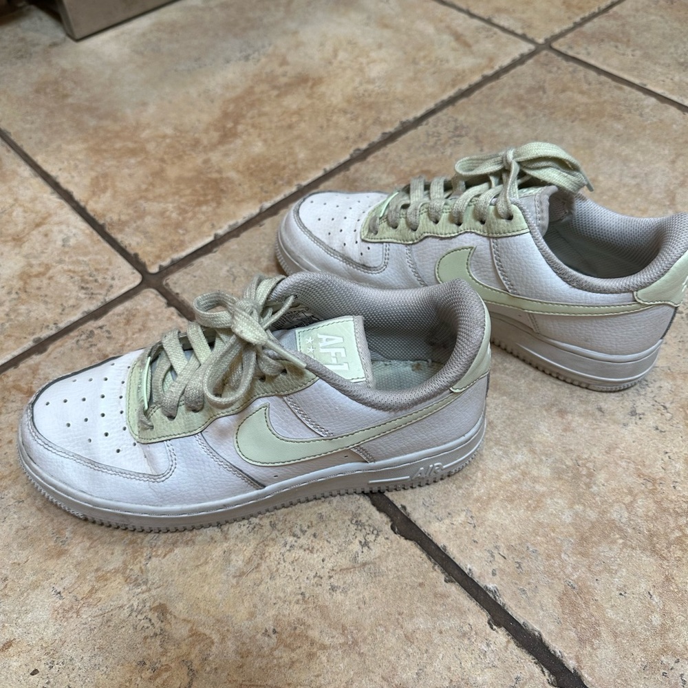 Nike Air Force 1 Sz 6.5
